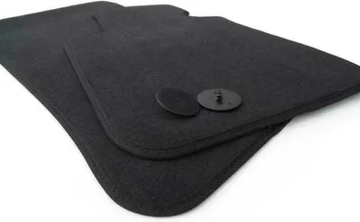 Produktbild von Fußmatten für BMW 1er E81 E82 E87 E88 M1 Velours Automatten Original Qualität, schwarz, 2-teilig, vorn