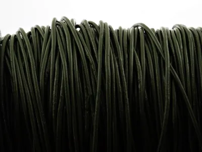 Produktbild von Vintageparts Echtlederband rund 2 m Waldgrün 2 mm
