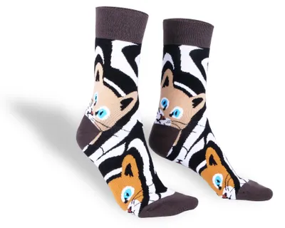Produktbild von UnaBux Uni Socken Katzen Braun-Weiß 41–46 Bunte Motivsocken mit Katzen