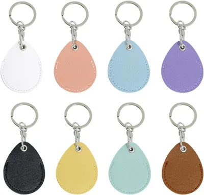 Zdjęcie produktu dla Brelok etui na karty imitacja skóry  , 8 szt., z kółkami, do kluczy