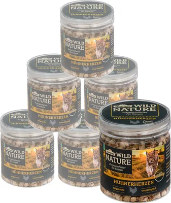 Produktbild von Dehner Wild Nature Katzensnack, Premium Leckerli glutenfrei / zuckerfrei, für ernährungssensible Katzen, gefriergetrocknet, Hühnerherzen, 6 x 20 g (120 g)
