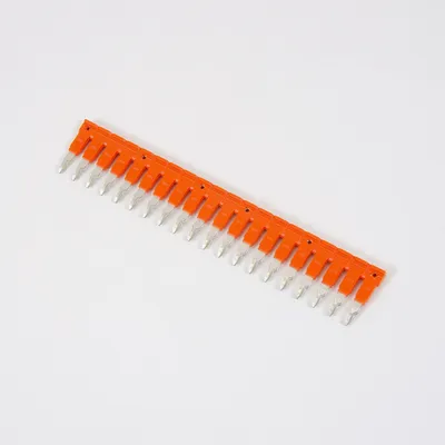 Produktbild von ONKA 6/20 Steckbare 20-polige Kammbrücke, isoliert, für 6mm2 Schraubklemme, 11060120