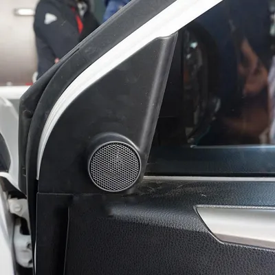Immagine prodotto di 2 coperture per altoparlanti tweeter per auto, ricambio modificato nero per RAV4 2014-2019