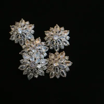 Image de Boutons en cristal de luxe pour vêtements (lot de 5)