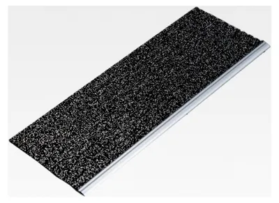 Produktbild von Sicherheits-Stufenmatte mit Aluprofil, Antirutschmatte für den Außenbereich, witterungsbeständig, 65x24cm