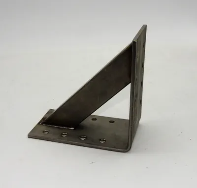 Produktbild von V2A Edelstahl Winkel 16x16x9cm verstärkt Holzverbinder 5mm stark