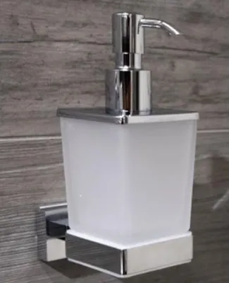Obrázek produktu pro PLAZA skleněný dávkovač tekutého mýdla 12,5x8x16,5 cm BEMETA