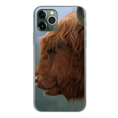 Produktbild von MuchoWow® Handyhülle Schutzhülle Hülle für iPhone 11 Pro Schottische Highlander - Tiere - Nebel Silikon Softcase Handy Hülle - Handy
