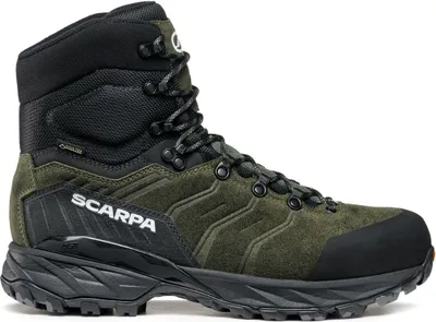 Damen Winterschuhe "Rush Polar GTX" von Scarpa in Olivgrün mit schwarzem Obermaterial und robustem Profil.