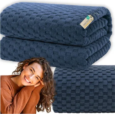 Zdjęcie produktu dla Koc narzuta 200x220cm łóżko tłoczony pled kapa prezent miękki ciepły granat