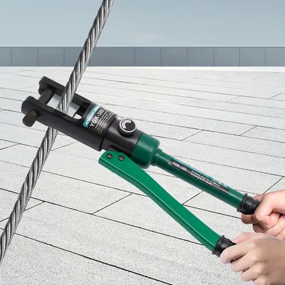 Image de Pince à sertir hydraulique pour tubes en cuivre Pince à écraser