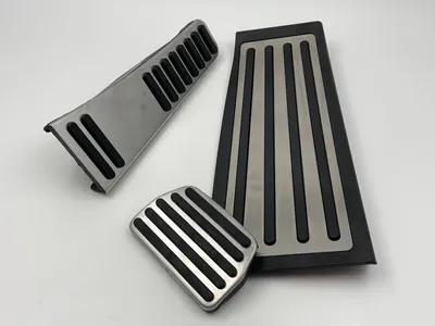 Produktbild von Sport Pedale Set für Volvo XC90, XC60, V90, S90 Automatik