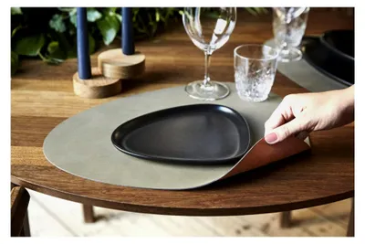 Produktbild von Tischset Curve L - Nupo - 4er Set (Hellgrau)
