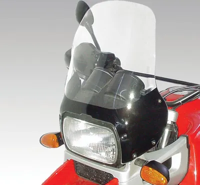 Zdjęcie produktu dla Przezroczysta szyba przednia ISOTTA 370x395x4 mm z homologacją ABE