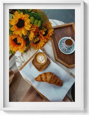 Produktbild von Französisches Croissant und Kaffee– Wandbild mit Rahmen – Gerahmtes Bild  – Wanddekoration – 60x80 cm –  Weiß Rahmen