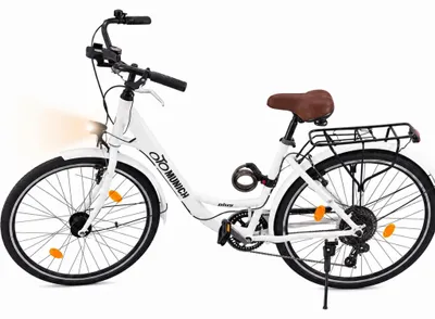 Produktbild von oToMUNICH Plus Spotless White 28 Zoll Fahrrad, Shimano 7-Gang City-Bike Tiefeinsteiger mit Stahlrahmen, Nabendynamo 60 Lux LED Frontlicht, mit Tracker, Fahrradcomputer, Handyhalterung und Gepäckträger