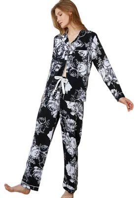 Produktbild von Damen-Pyjama-Set mit langen Ärmeln für Herbst und Winter