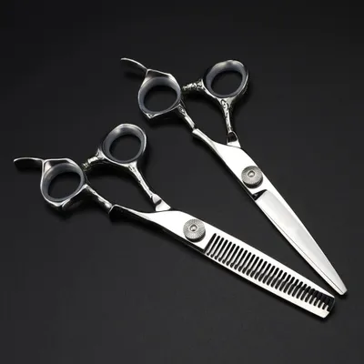 Obrázok produktu pre Profesionálne nerezové nožnice na strihanie vlasov (15 cm), thinning shears (nožnice na vytvarovanie účesu) a sada kaderníckych nožníc