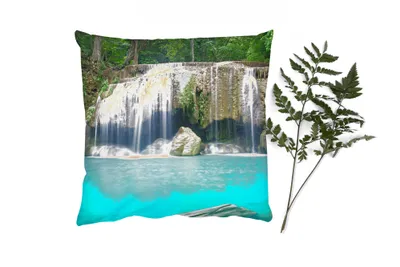 Produktbild von MuchoWow® Zierkissen Sofakissen Wohnzimmer Dekokissen 45x45 cm Wasser - Wasserfall - Bäume - Schlafpolster - Polster für das Sofa