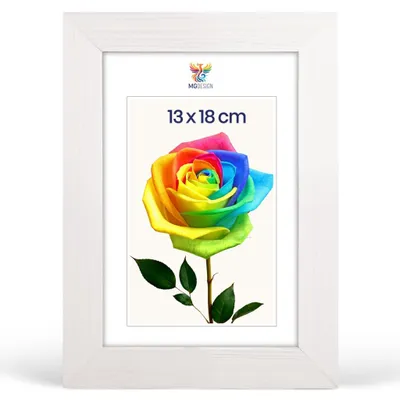 Produktbild von MG Design Bilderrahmen 13 x 18 cm - Fotorahmen mit Weiß Holzrahmen (Echtholz) und bruchsicherem Acrylglas, Hoch & Quer zum Aufhängen, zum Aufstellen