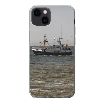 Produktbild von MuchoWow® Handyhülle Schutzhülle Hülle für iPhone 13 Nordsee - Fischerboot - Wasser Silikon Softcase Handy Hülle - Karteninhaber
