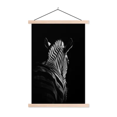 Produktbild von MuchoWow® Textilposter Zebra - Tier - Schwarz und weiß - Wildtiere 120x180 cm mit holzfarbenen Rahmen - Textil-Plakat