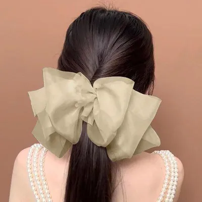 Image de Barrettes élégantes pour coiffures de filles, avec pinces décoratives, pour cheveux longs