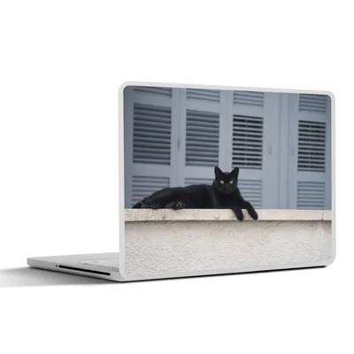 Produktbild von MuchoWow® Laptop Aufkleber Sticker Cover Katze - Schwarz - Fensterläden - Mädchen - Kinder - Jungen - Kind 25x18 cm - Laptop-Deko