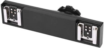 Productafbeelding van Compacte, dubbele hotshoe-scheidingsadapter - Zeer lichtgewicht - Flexibel - Geschikt voor actieopnames - Compact - Voor camera's