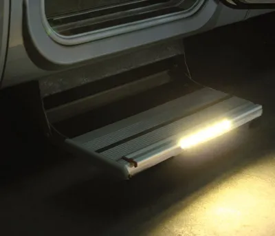 Produktbild von Fiamma LED-Beleuchtung LED Step 12V-Einstiegsbeleuchtung Einstiegsleuchte Trittstufe Wohnwagen Wohnmobil