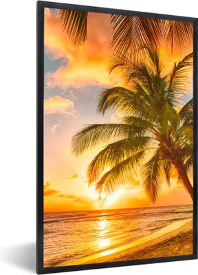 Produktbild von MuchoWow® Gerahmtes Poster Sonnenuntergang - Palme - Wolken - Meer - Strand 40x60 cm - Poster mit Schwarzem Bilderrahmen Wandposter Rahmen Foto Bilder - Papierdruck - Wandbilder