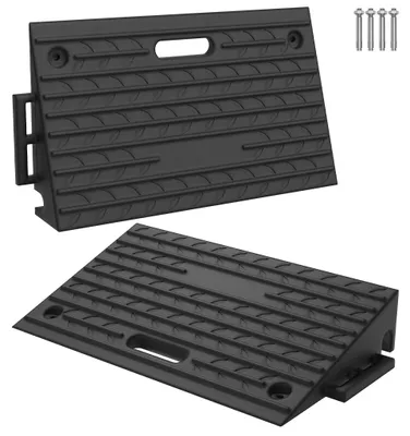 Produktbild von QEENTOE Bordsteinrampe Gummi 2‑Stück‑Set, 53×32×10 cm, 2000 kg Tragfähigkeit, rutschfest wetterfest mit Entwässerung, schwarz