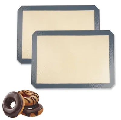 Image de Lot de 2 tapis de cuisson en silicone, 40 x 30 cm, revêtement antiadhésif, tapis de cuisson réutilisables pour biscuits, pain, pâtisseries et pizzas.