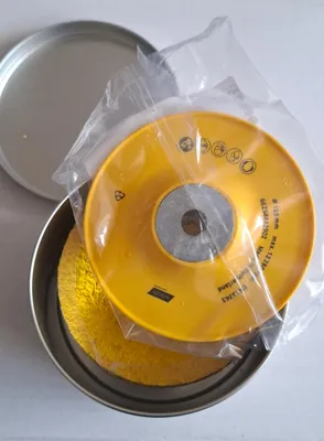 Produktbild von Norton RazorStar Fiberscheibe P36 125mm Schleifset