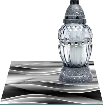 Zdjęcie produktu dla SZKLANA PODSTAWKA POD ZNICZE Z DEDYKACJĄ 25x25cm Jedwab 242e