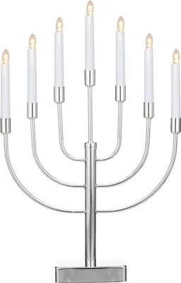 Produktbild von Silberner LED-Kandelaber mit 7 warmweißen Lichtern und Zeitschaltuhr - 50 cm - kabellos