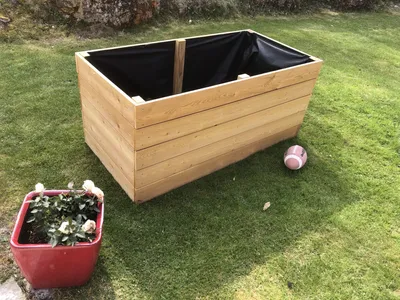 Produktbild von Elegantes Kräuterbeet Pflanzbeet aus Lärchenholz Kräuterbeet Pflanzbeet Größe Hochbeet: B180 x T80 cm Bohlenstärke Hochbeet: Lärche 20 mm glatt