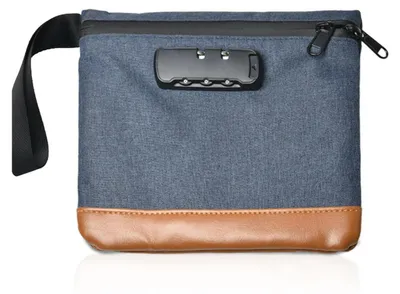 Image de Sac étanche avec code numérique, de couleur bleu foncé, dimensions : 20 x 18,8 cm