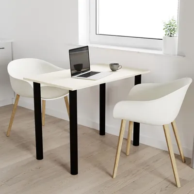 Produktbild von AKKE Vanille Tisch mit schwarze beine LxBxH: 50x50x74 cm