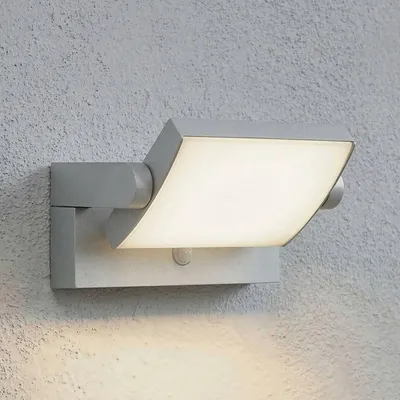 Produktbild von Lindby LED-Außenwandlampe Sherin, hellgrau schwenkbar Sensor