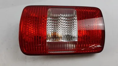 Obrázek produktu pro Originální zadní světlo pro VW Caddy, pravá strana, pro vozidla s výklopnými dveřmi, číslo dílu: 2K0945096P