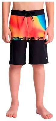 Imagen del producto de Bañador Quiksilver BLACK WORDBLOCK EVERYDAY HALF JAM YTH 17 para Niño