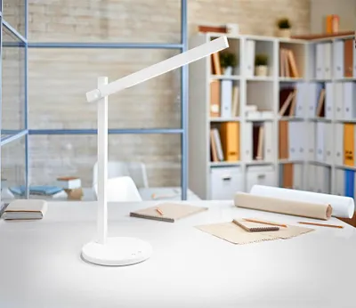 Obrázok produktu pre Pravítko biela LED moderná stolová lampa