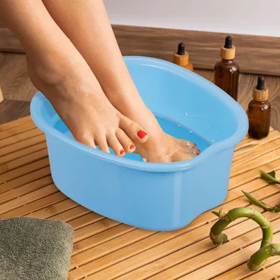 Image de Bassin de bain de pieds en plastique avec picots de massage