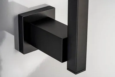Image de Porte-rouleau noir en laiton pour papier toilette
