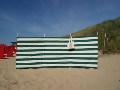 Image de Pare-vent de plage 4 m vert/blanc en Polyacrylique - Pare-vent de camping 4 m