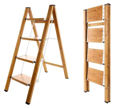 Image de Escalier pliant à 4 marches, en aluminium imitation bois, de couleur blanche, avec une capacité de charge de 150 kg