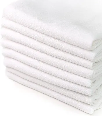 Produktbild von Famanu Molton-Tücher 60x80 cm - Set mit 8 weißen, weichen Spucktüchern