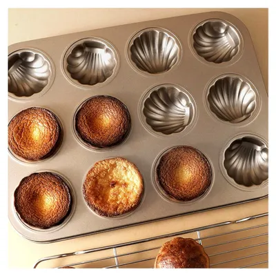 Produktbild von Backform Madeleine für das Backen von Kohlenstoffstahl mit 12 Vertiefungen