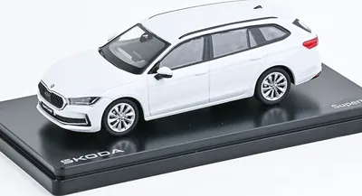 Obrázok produktu pre Škoda Superb IV Combi (2023) White Purity ABREX 1:43